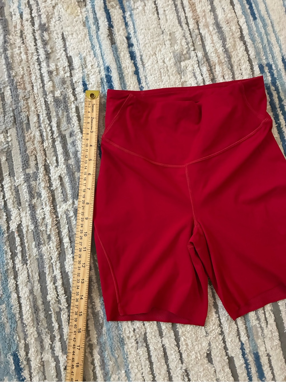 Lululemon Shorts Womens 6 High Rise Biker Shorts Yoga Athletic Gym Bike - Picture 4 of 5